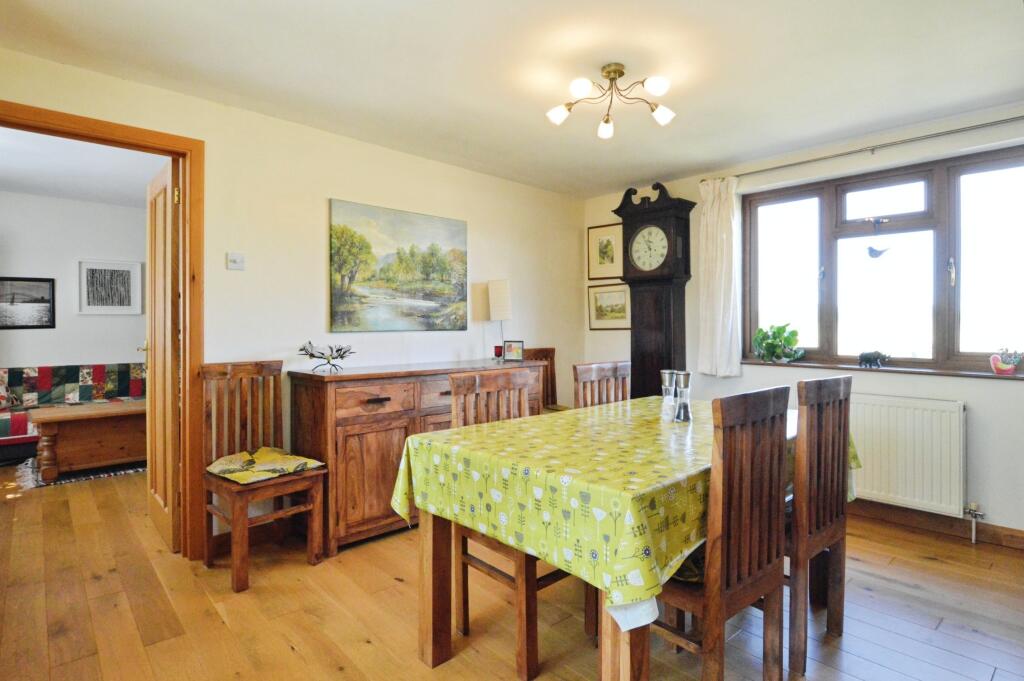 Additional image 10 of Roestock Lane, Colney Heath, AL4