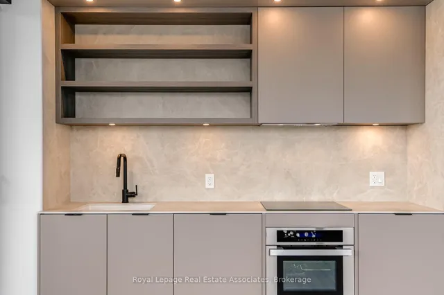 Additional image 10 of 55 Charles St Unit 2206