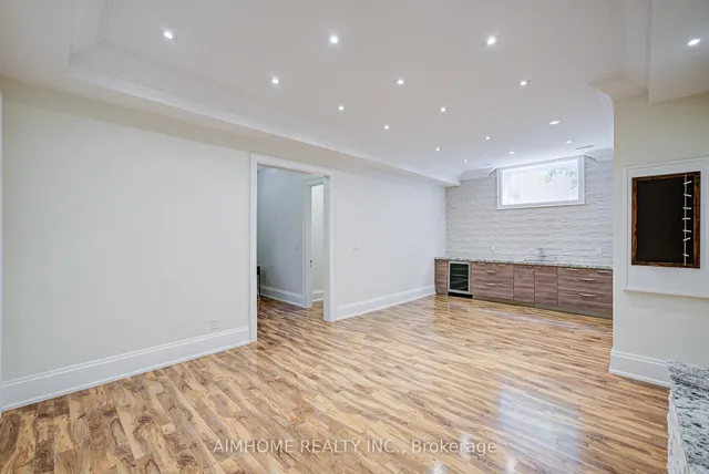 Additional image 42 of 16 Winlock Park