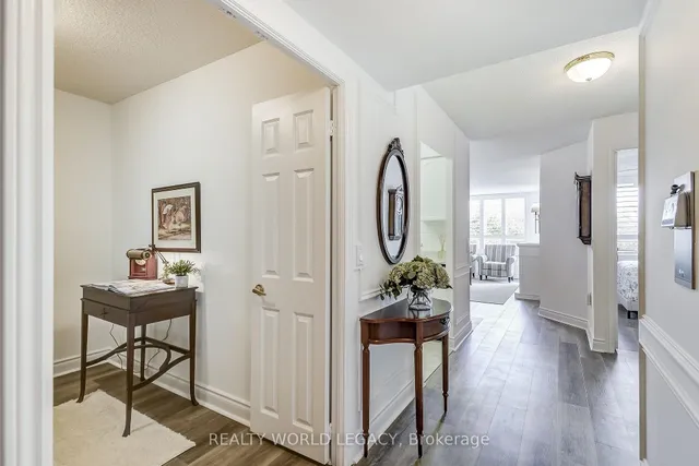 Additional image 3 of 100 Burloak Dr Unit 1416