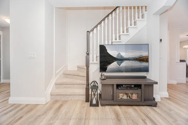 Additional image 23 of 50 Nautical Dr