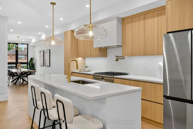 Additional image 20 of 15A ROSEMEADE Ave