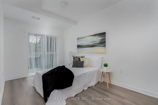 Additional image 19 of 2433 Dufferin St Unit 103