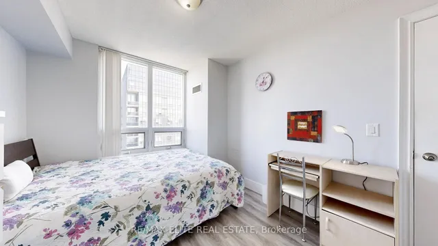 Additional image 23 of 15 Greenview Ave Unit 2413