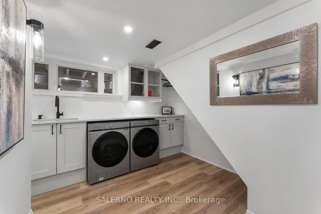 Additional image 37 of 54 East Crest