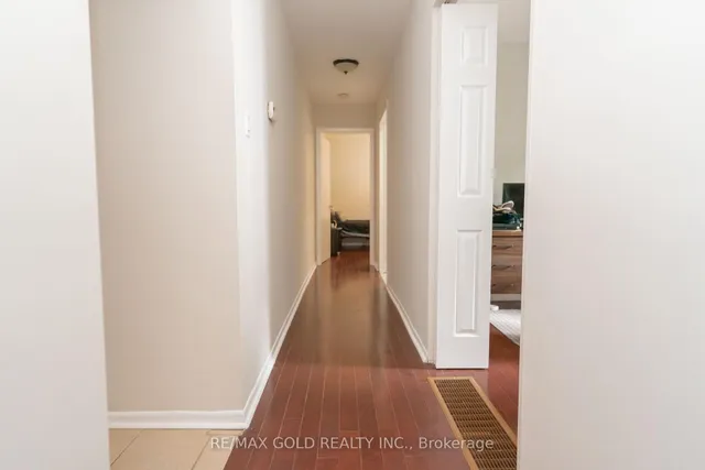 Additional image 30 of 16 Drury Cres