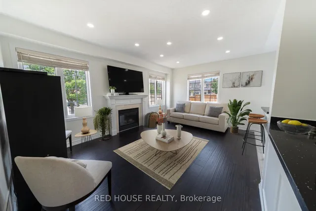 Additional image 19 of 78 Passfield Tr