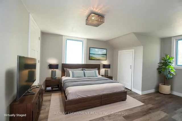 Additional image 27 of 687 Upper James St