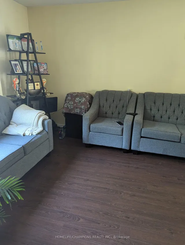 Additional image 4 of 12 Greypoint Dr