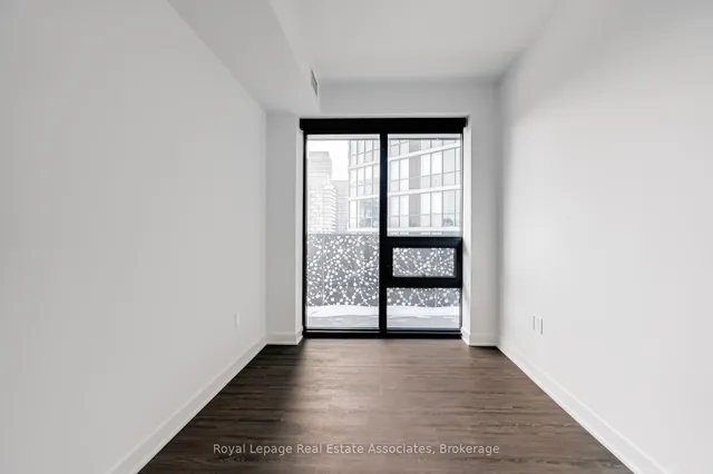 Additional image 23 of 55 Charles St Unit 2206