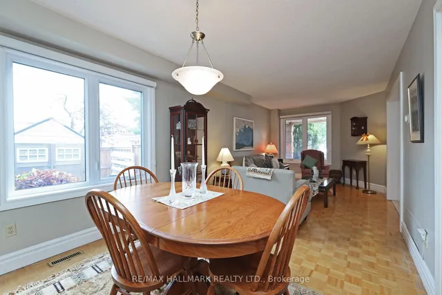 Additional image 17 of 523 Petawawa Cres