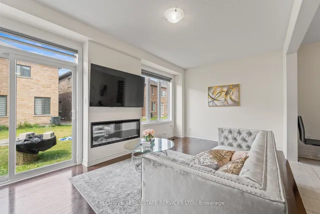 Additional image 15 of 36 Truffle Crt