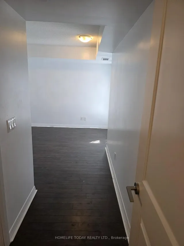 Additional image 2 of 30 Meadowglen Pl Unit 201