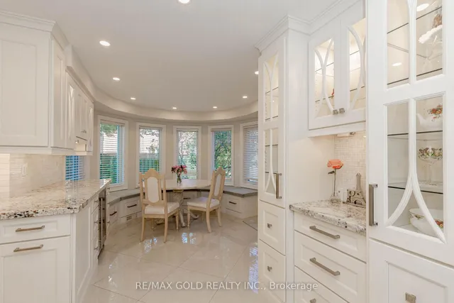 Additional image 17 of 25 Red Cedar Cres