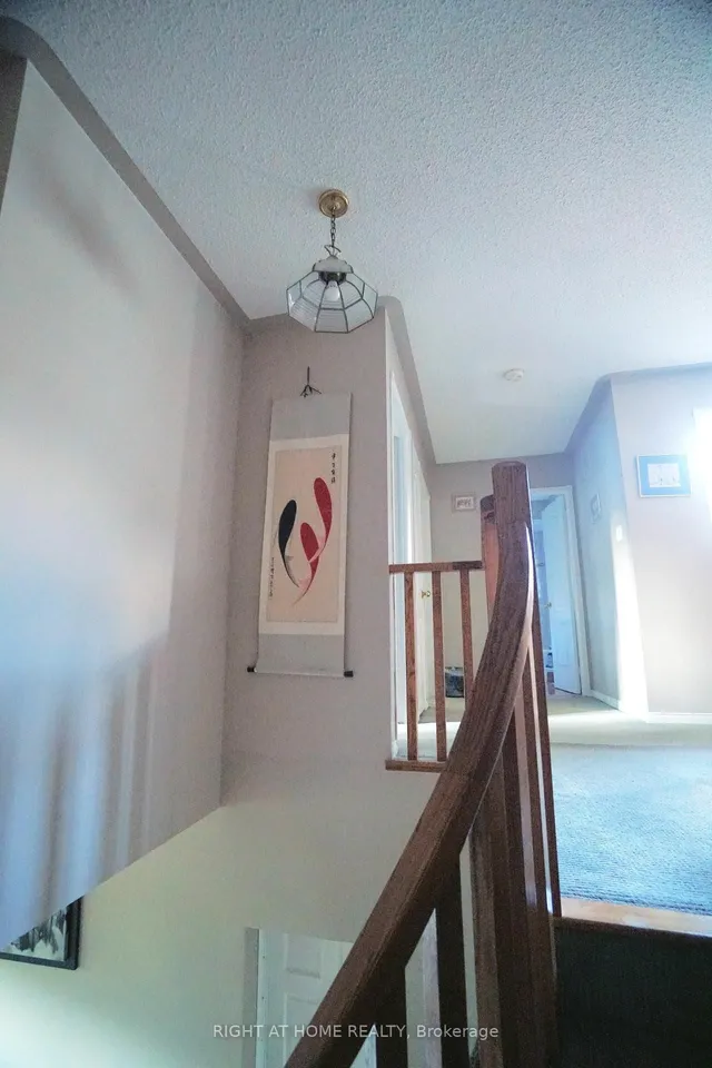 Additional image 13 of 377 Turnberry Cres