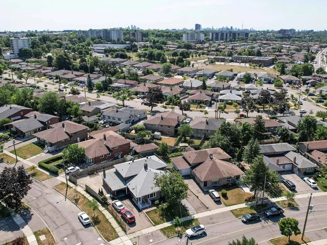 Additional image 44 of 37 Hucknall Rd