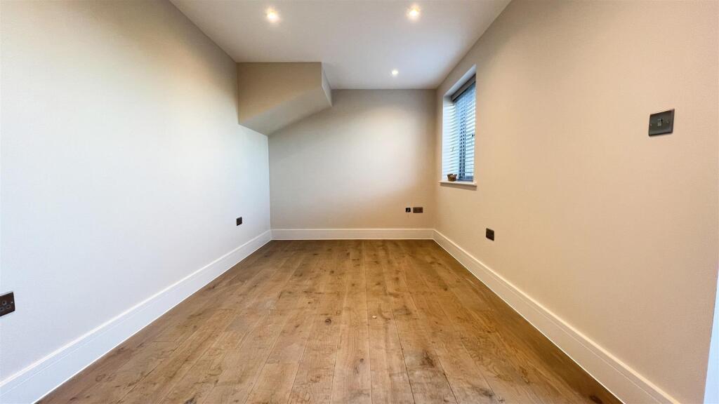 Additional image 8 of Field View Court, Welwyn Garden City