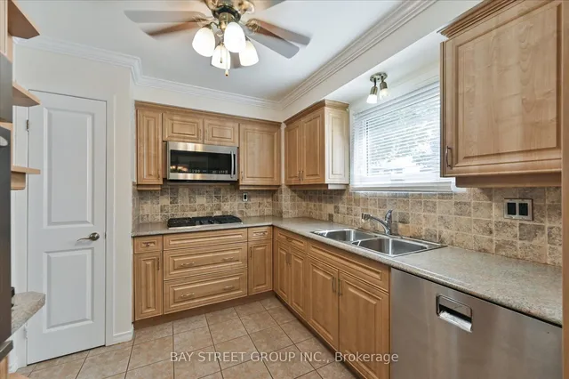 Additional image 7 of 378 East 24th St