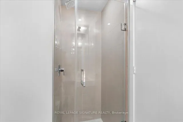 Additional image 18 of 1 Yorkville Ave Unit 1402