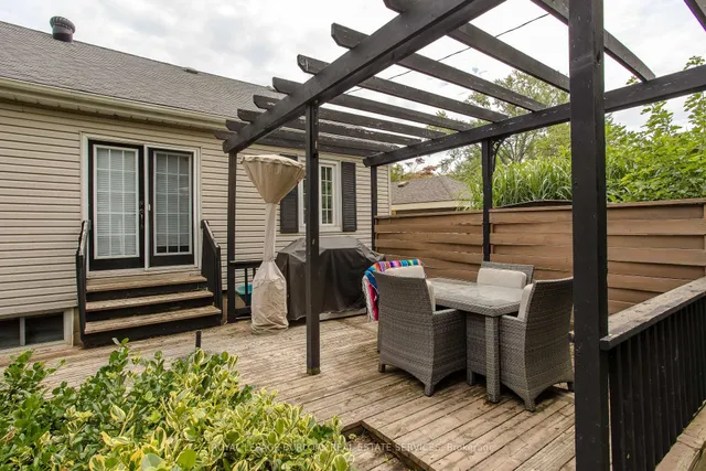 Additional image 19 of 936 Harvey Pl