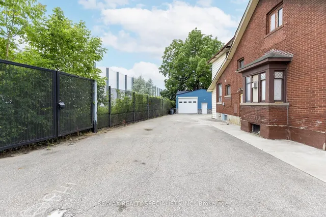 Additional image 3 of 31 John St