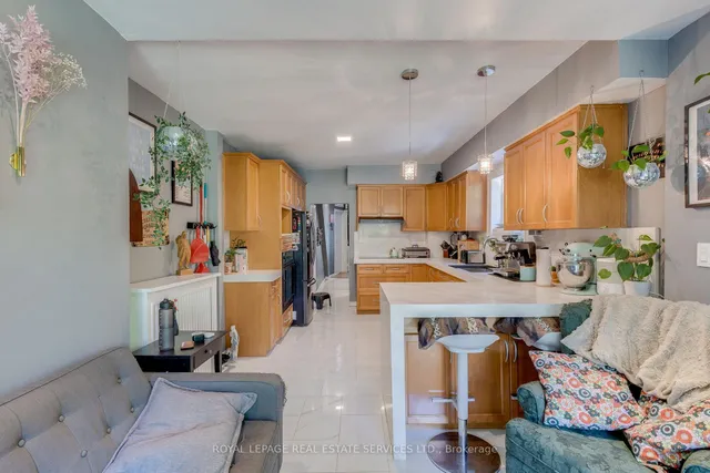 Additional image 7 of 10 Follis Ave