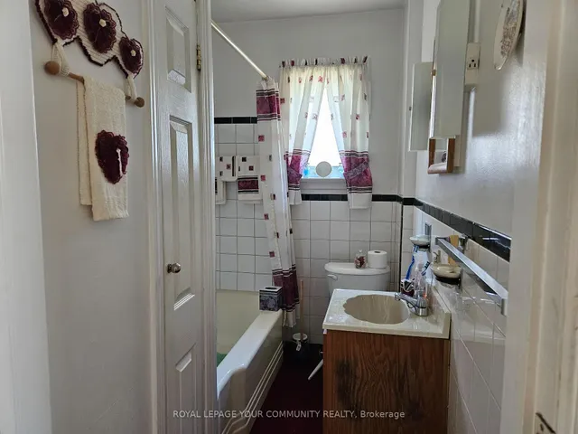 Additional image 8 of 317 Connaught Ave