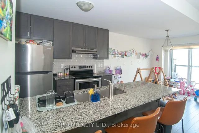 Additional image 5 of 220 Lagerfeld Dr Unit 15