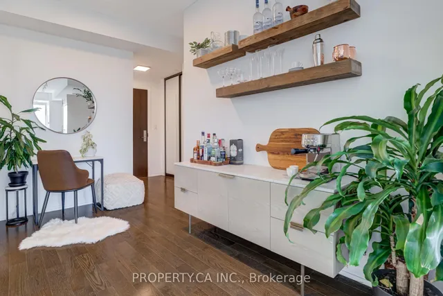 Additional image 3 of 460 Adelaide St Unit 1228