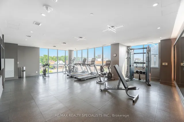 Additional image 33 of 15 Lynch St Unit 806