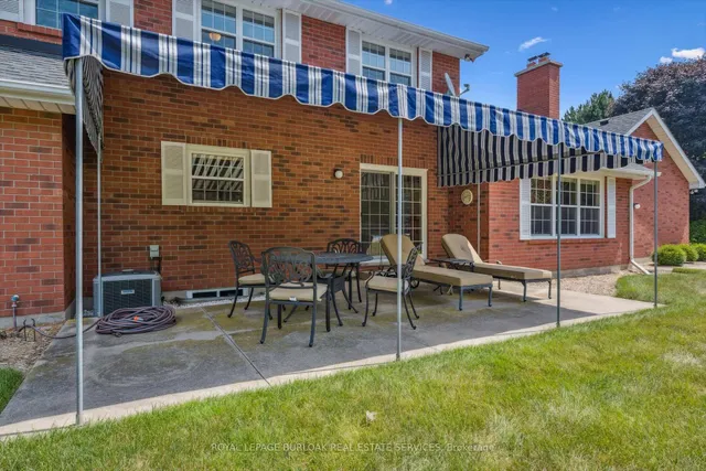 Additional image 43 of 80 Mae Crt