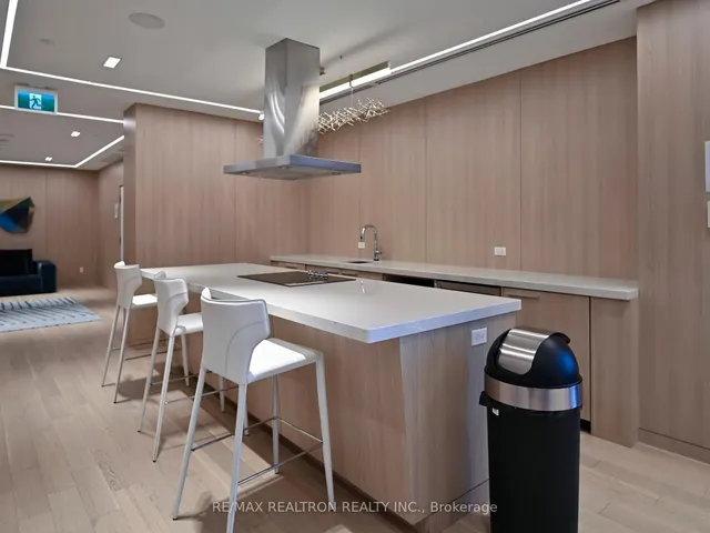 Additional image 40 of 30 Ordnance St Unit 1811