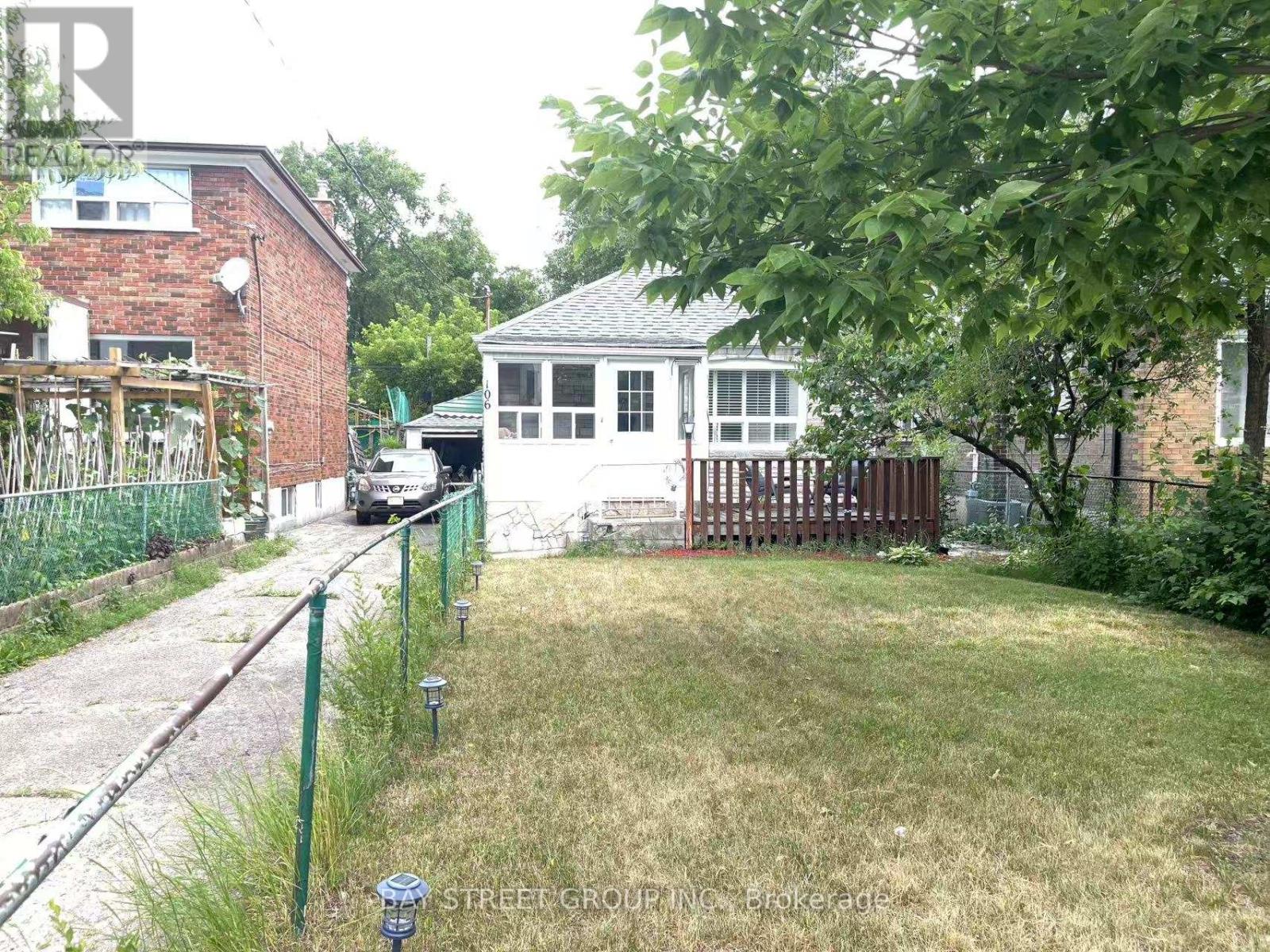 Property image for 106 VIRGINIA AVENUE|Toronto (Danforth Village-East York), Ontario M4C2T2