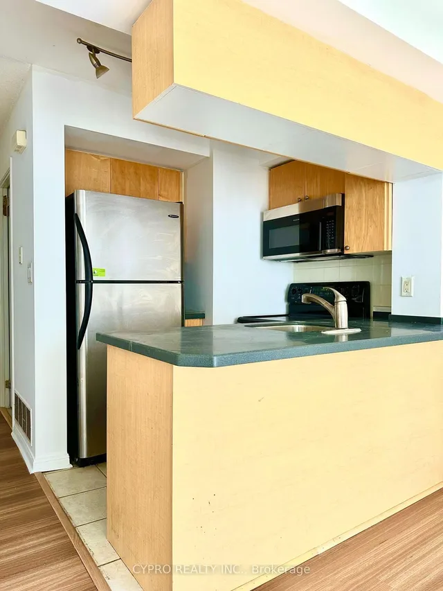 Additional image 4 of 5 Everson Dr Unit 918