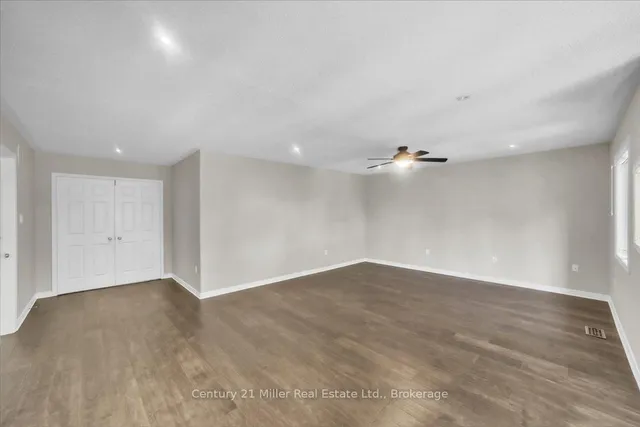 Additional image 29 of 4298 Clubview Dr