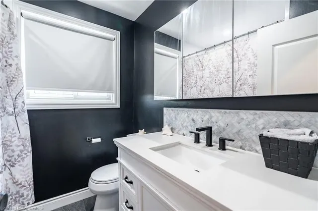 Additional image 17 of 199 York Rd Unit 15