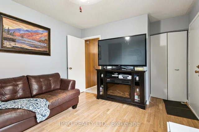 Additional image 21 of 47 Golf View Dr