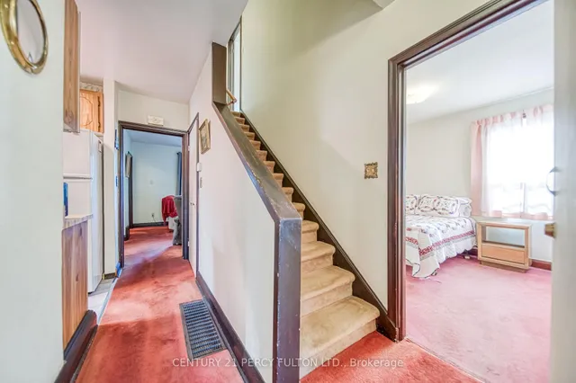 Additional image 14 of 3184 St Clair Ave