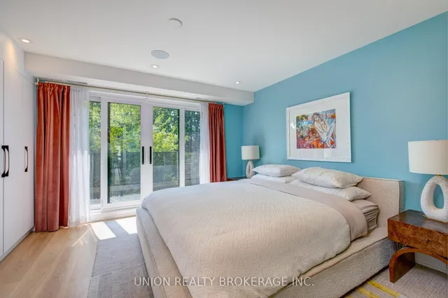 Additional image 14 of 59 Glen Manor Dr