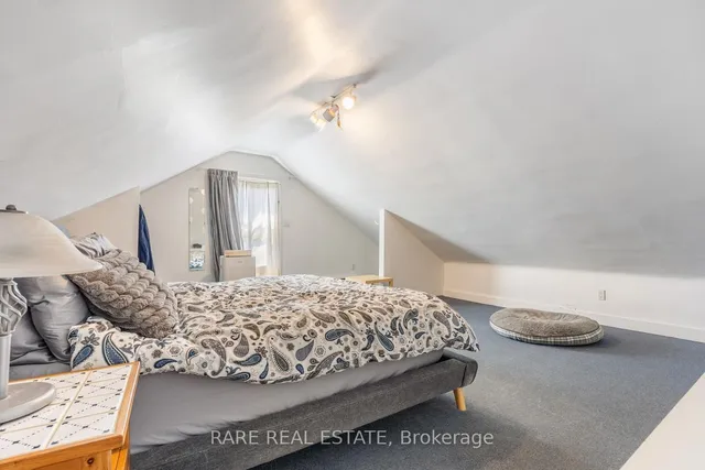 Additional image 33 of 56 Brock Ave