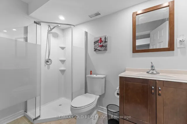 Additional image 22 of 52 Vanderpool Cres