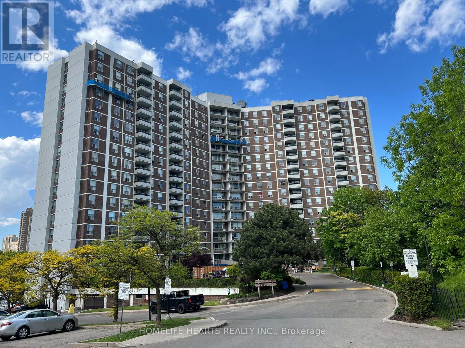 315 - 20 EDGECLIFF GOLFWAY|Toronto (Flemingdon Park), Ontario M3C3A4