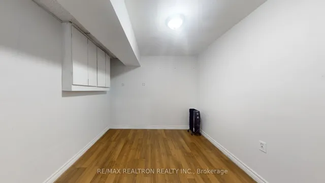 Additional image 44 of 16 Flavian Cres
