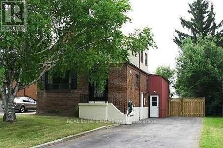 2ND LEVEL - 9 VALERIE ROAD|Toronto (Dorset Park), Ontario M1P1G1
