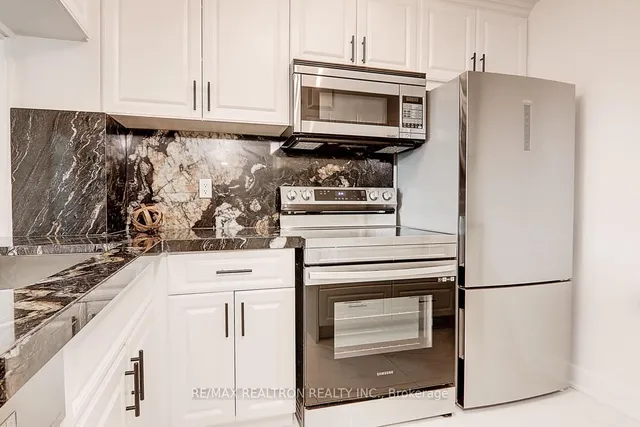 Additional image 10 of 3050 Ellesmere Rd Unit 1216