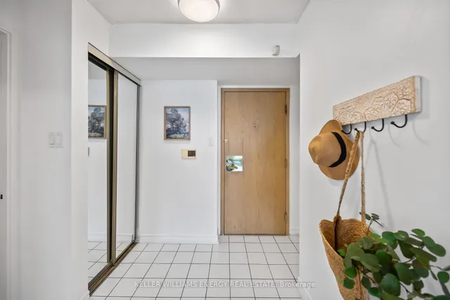 Additional image 4 of 3231 Eglinton Ave Unit 1107