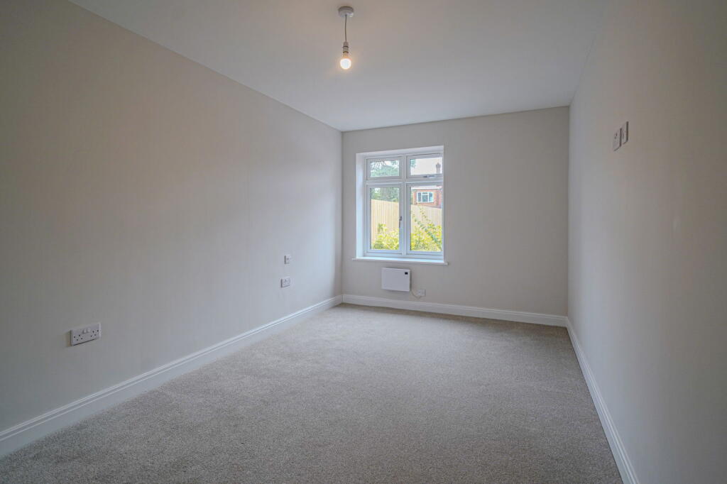 Additional image 8 of OAK TREE PLACE, Ground Floor Apartment, Shirley