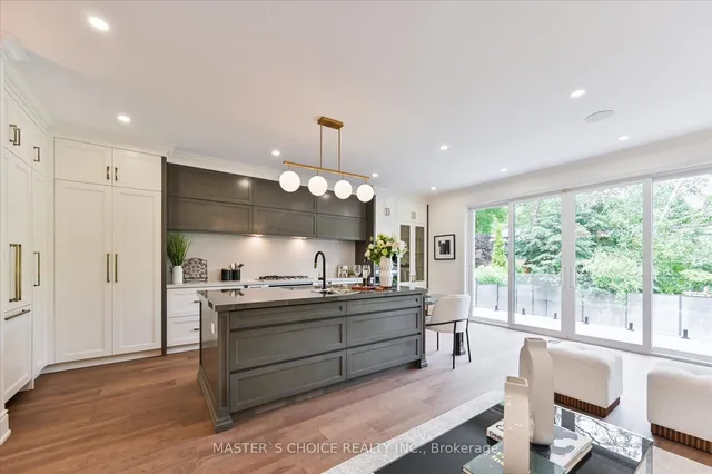 Additional image 13 of 382 St Clements Ave