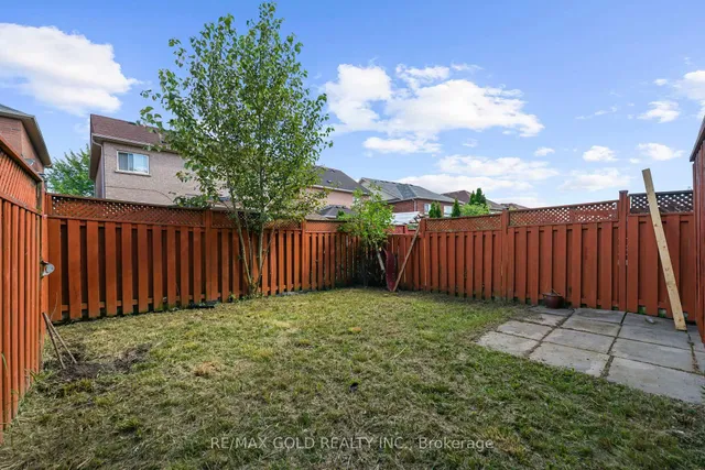 Additional image 43 of 22 Nathaniel Cres