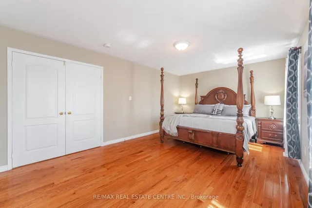 Additional image 23 of 46 LAKEFIELD Rd